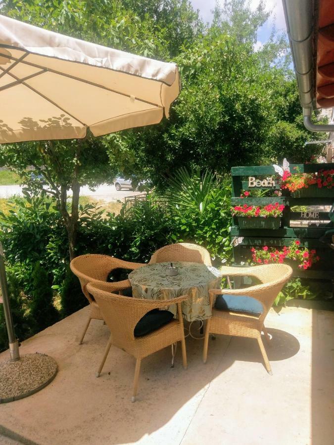 Lovely Apartment With Garden And Terrace Риека Экстерьер фото