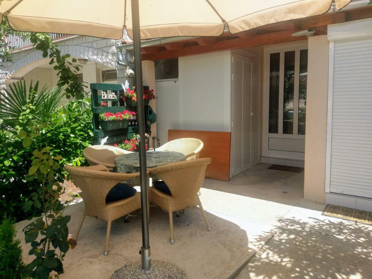 Lovely Apartment With Garden And Terrace Риека Экстерьер фото